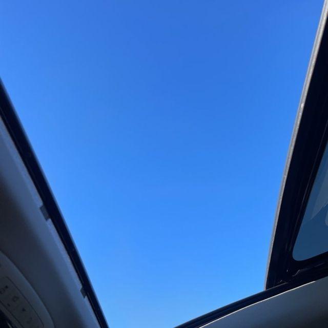 used 2021 Mercedes-Benz GLB 250 car, priced at $21,400