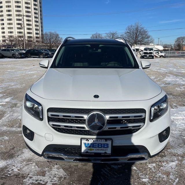 used 2021 Mercedes-Benz GLB 250 car, priced at $21,400