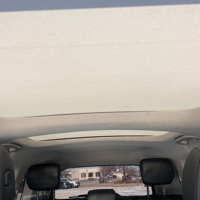 used 2021 Mercedes-Benz GLB 250 car, priced at $21,400