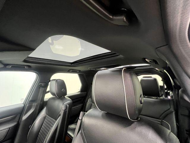 used 2020 Land Rover Discovery car, priced at $23,895