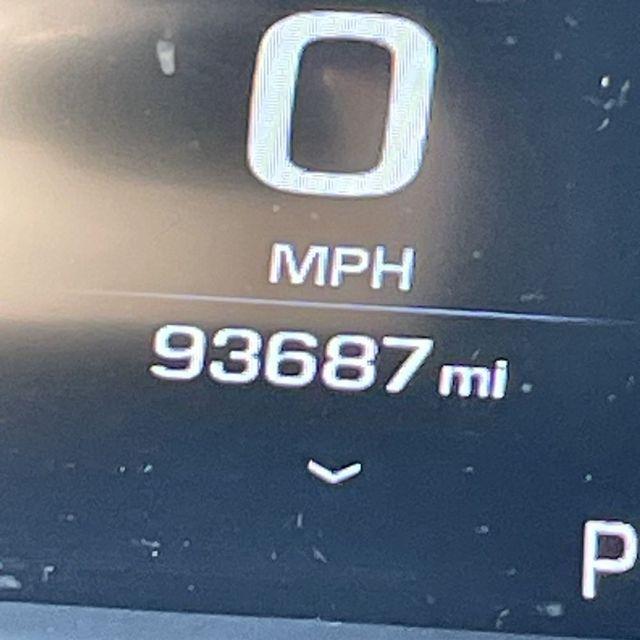 used 2018 GMC Yukon car, priced at $29,500