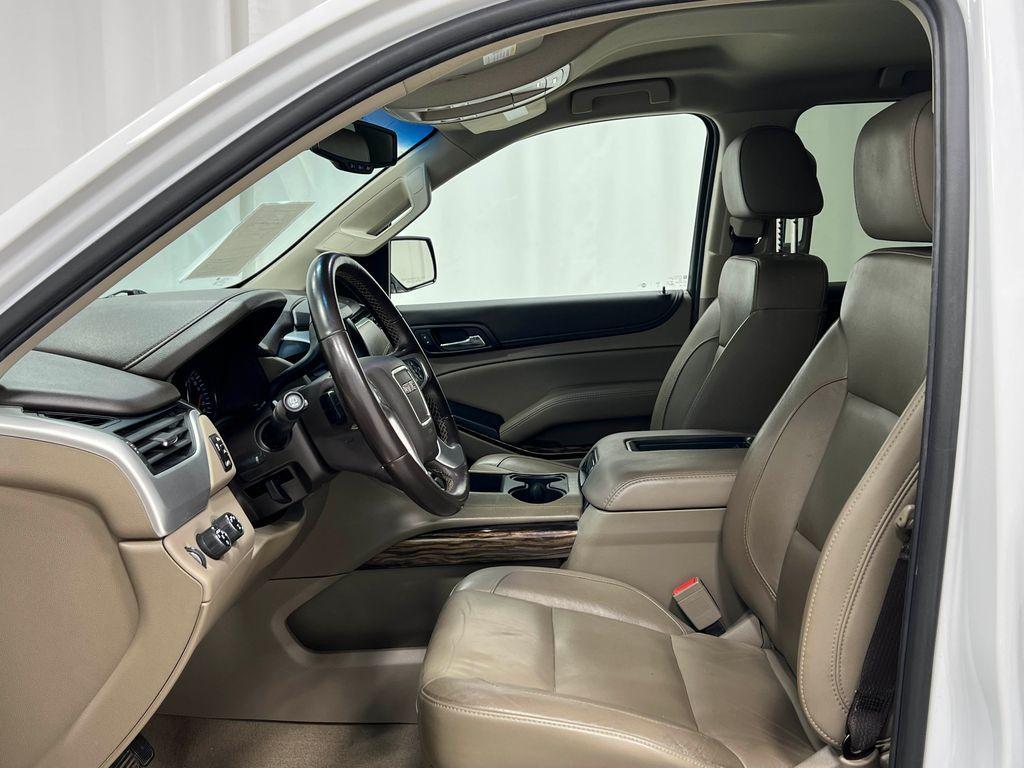 used 2019 GMC Yukon car, priced at $18,900