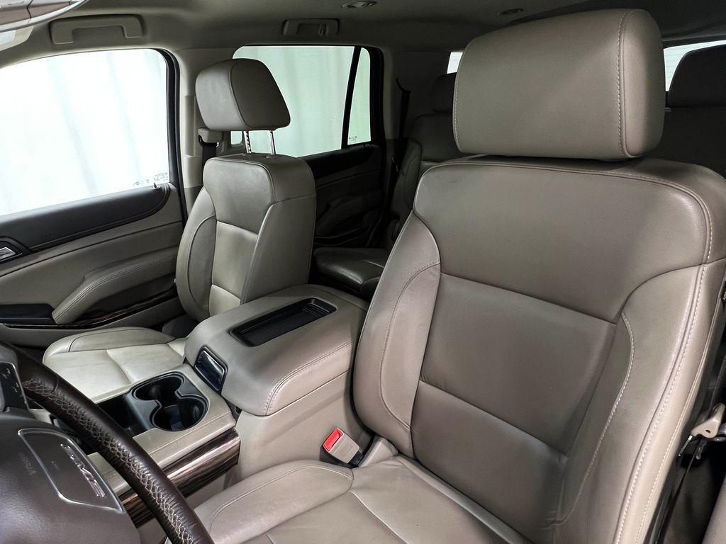 used 2019 GMC Yukon car, priced at $18,900