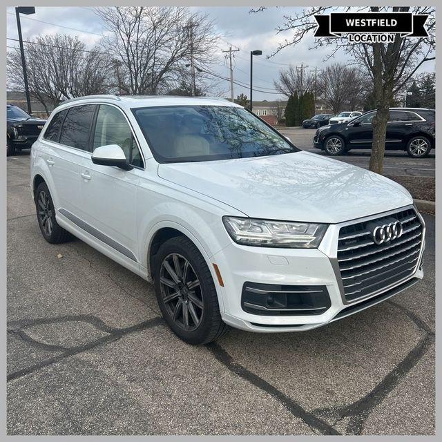 used 2018 Audi Q7 car, priced at $18,810
