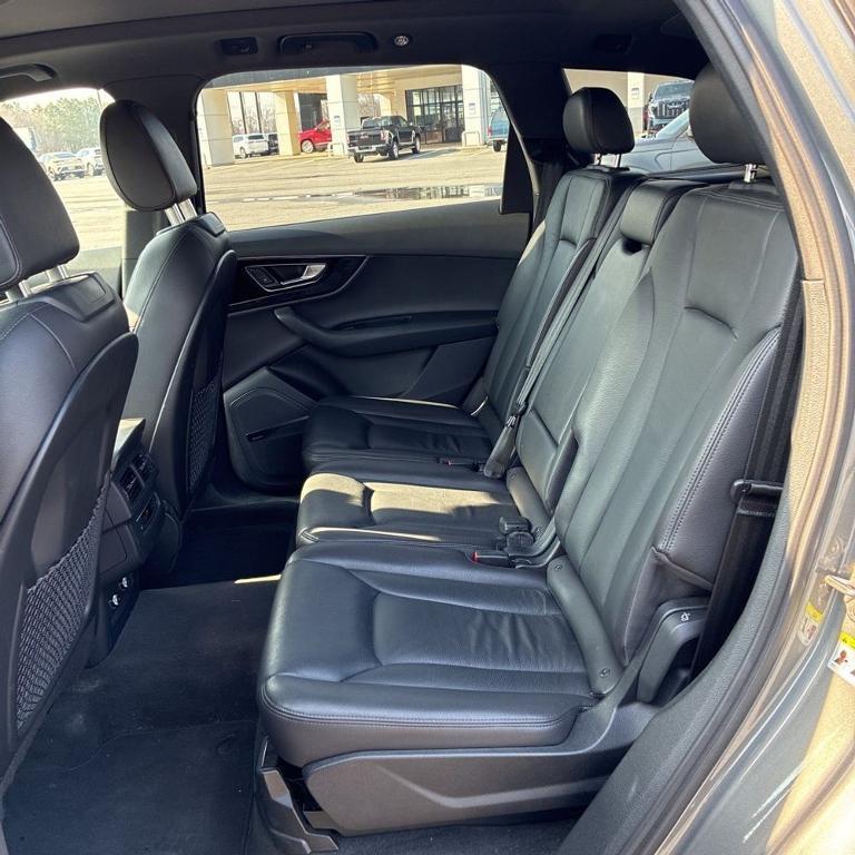 used 2018 Audi Q7 car, priced at $17,250