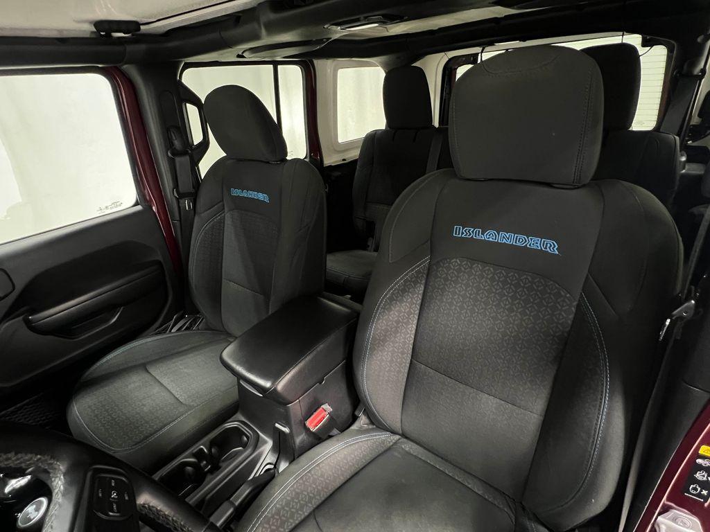 used 2021 Jeep Wrangler Unlimited car, priced at $26,540