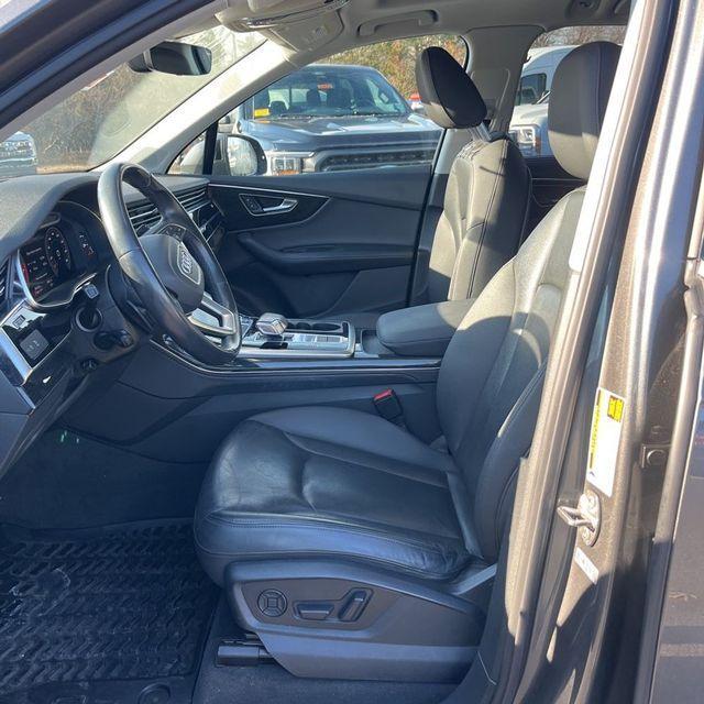 used 2021 Audi Q7 car, priced at $24,300