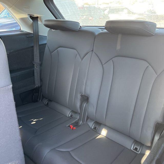 used 2021 Audi Q7 car, priced at $24,300
