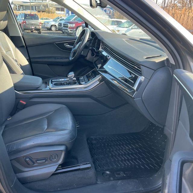 used 2021 Audi Q7 car, priced at $24,300