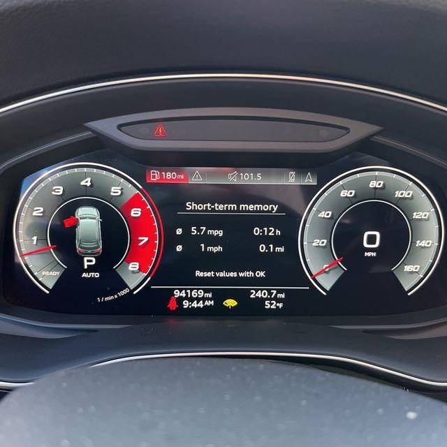 used 2021 Audi Q7 car, priced at $24,300