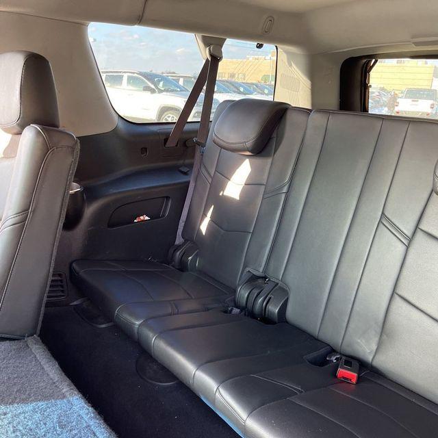 used 2015 Cadillac Escalade ESV car, priced at $21,780