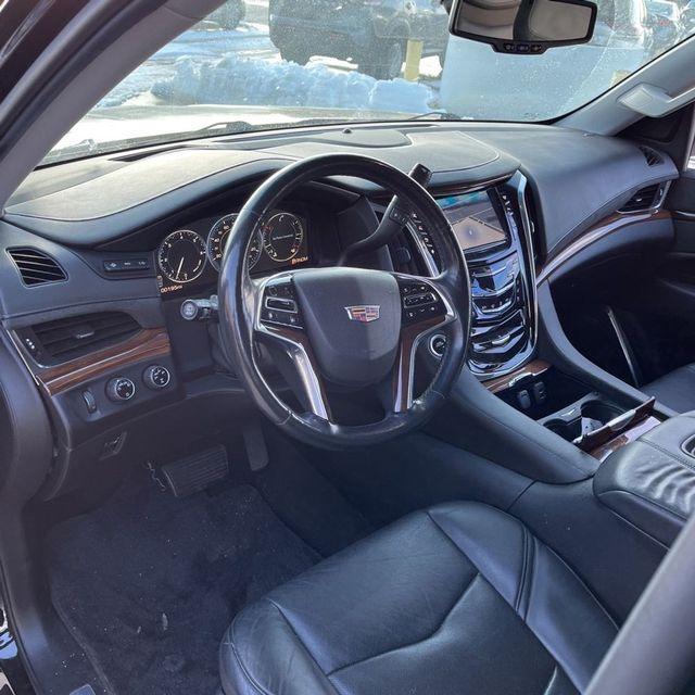 used 2015 Cadillac Escalade ESV car, priced at $21,780