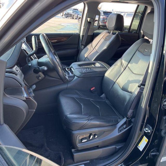 used 2015 Cadillac Escalade ESV car, priced at $21,780