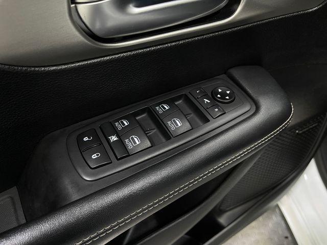 used 2021 Chrysler Pacifica Hybrid car, priced at $21,220