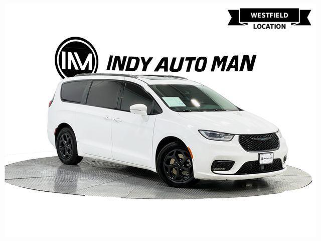 used 2021 Chrysler Pacifica Hybrid car, priced at $21,220