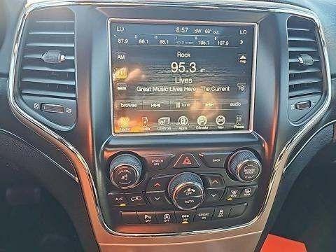 used 2017 Jeep Grand Cherokee car, priced at $15,650