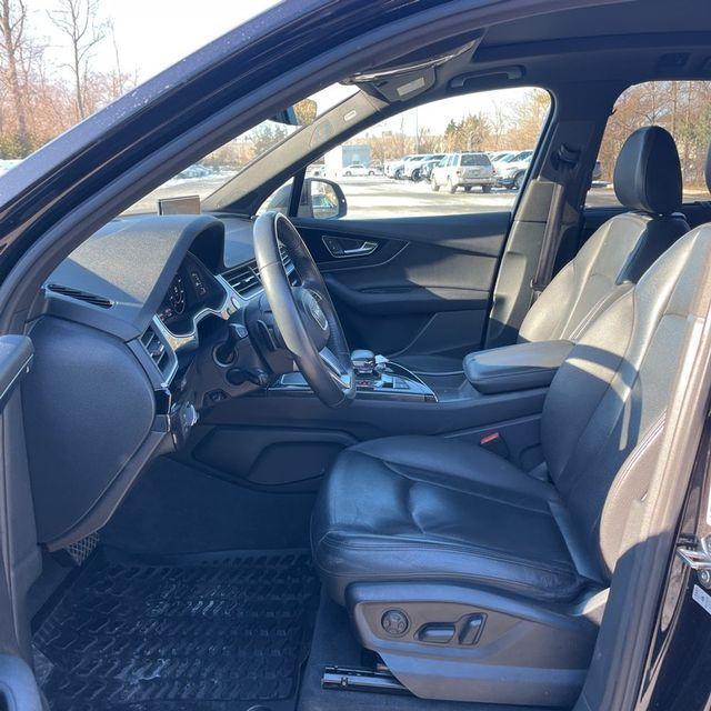 used 2018 Audi Q7 car, priced at $19,500