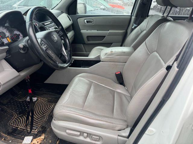 used 2012 Honda Pilot car, priced at $7,690