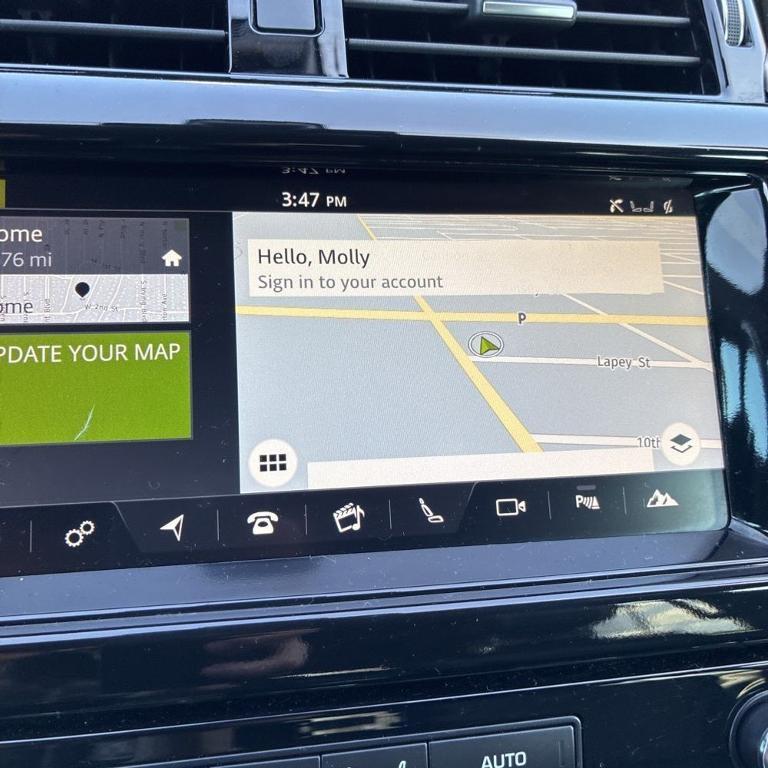 used 2018 Land Rover Discovery car, priced at $18,611