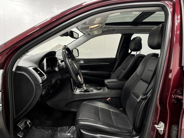 used 2017 Jeep Grand Cherokee car, priced at $16,340