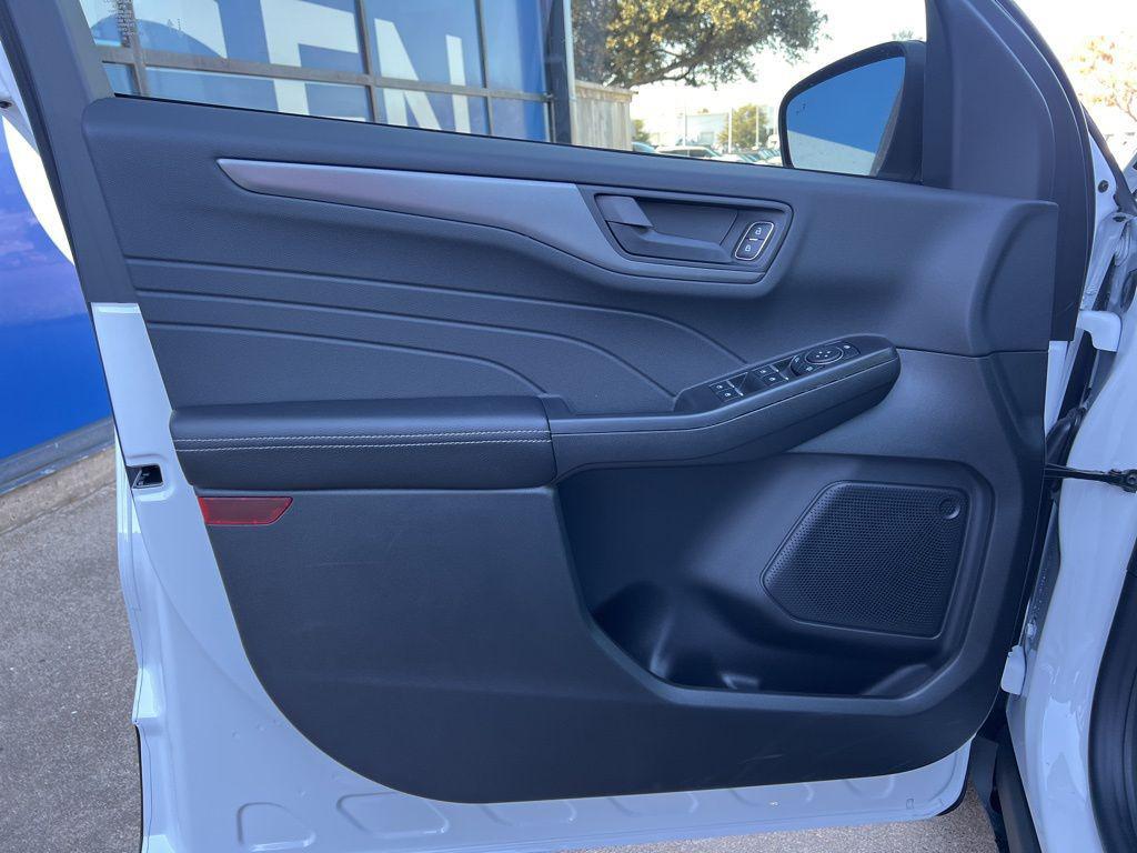 new 2026 Ford Escape car, priced at $27,445