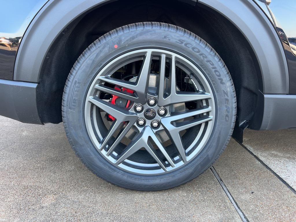 new 2026 Ford Explorer car, priced at $50,010