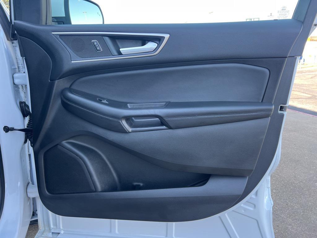 used 2022 Ford Edge car, priced at $22,993