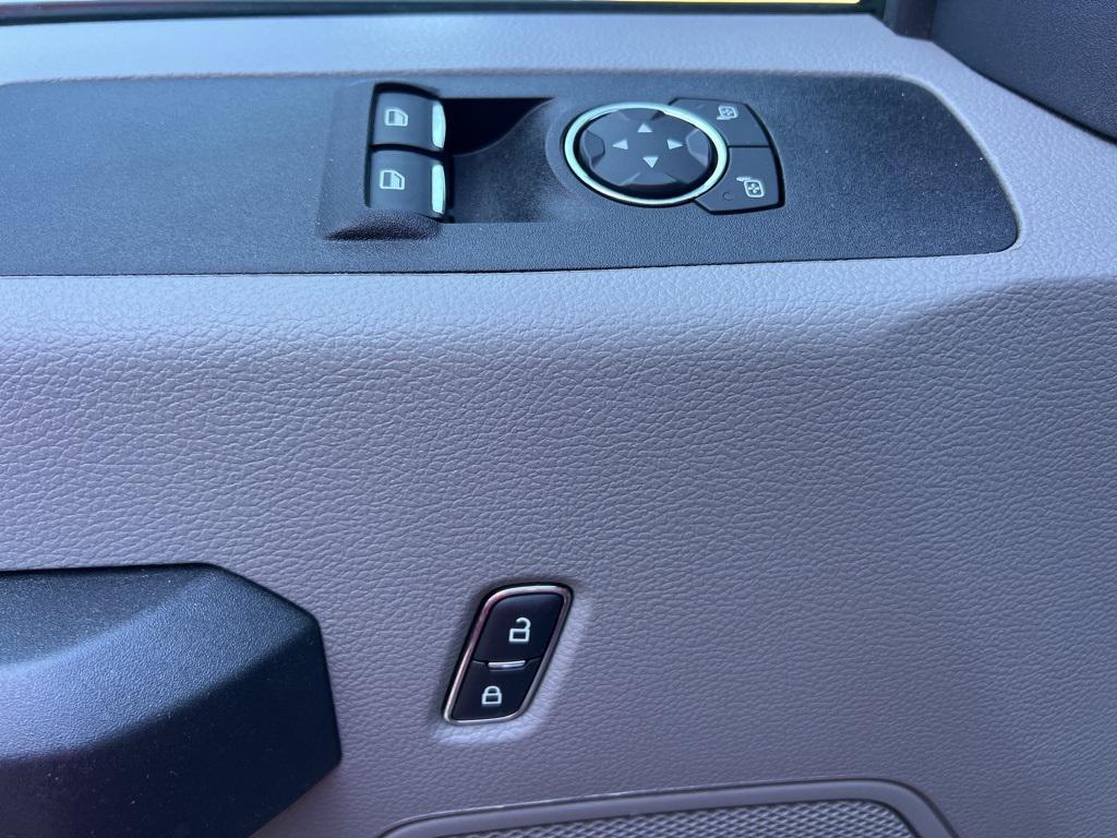 used 2022 Ford F-250 car, priced at $24,987