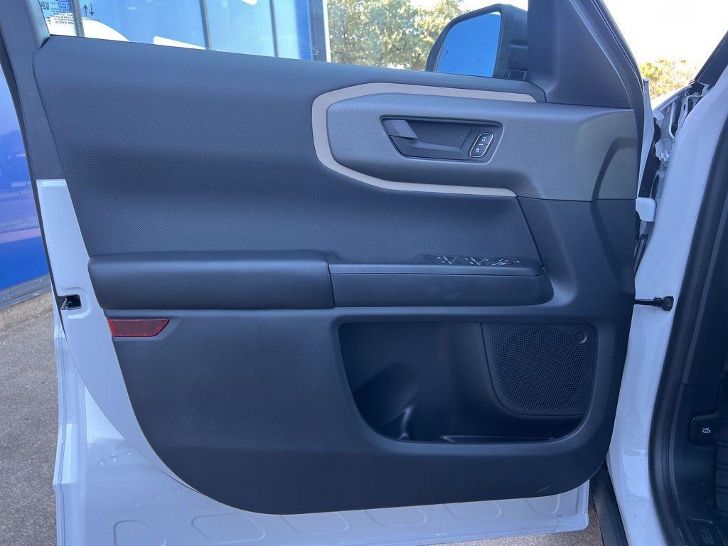 new 2025 Ford Bronco Sport car, priced at $27,445