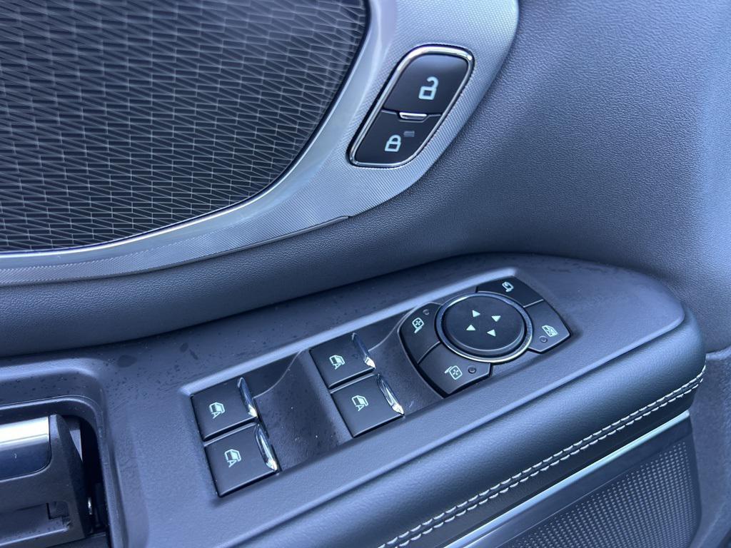 new 2025 Ford Expedition Max car, priced at $87,980