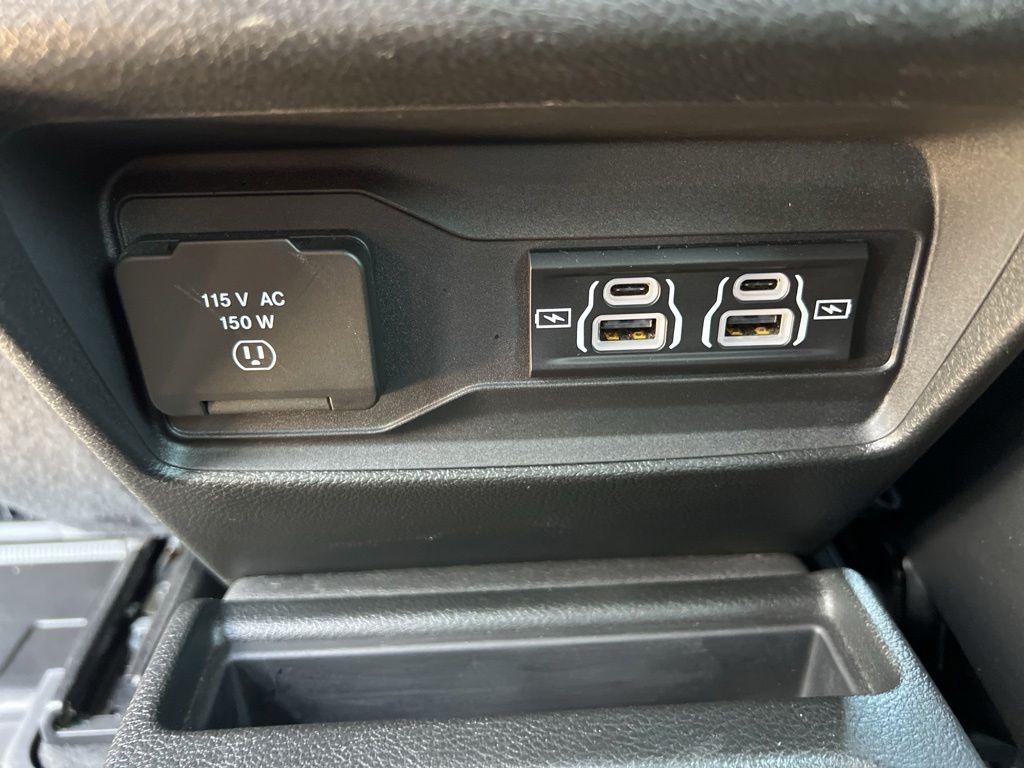 used 2025 Jeep Grand Cherokee L car, priced at $34,494