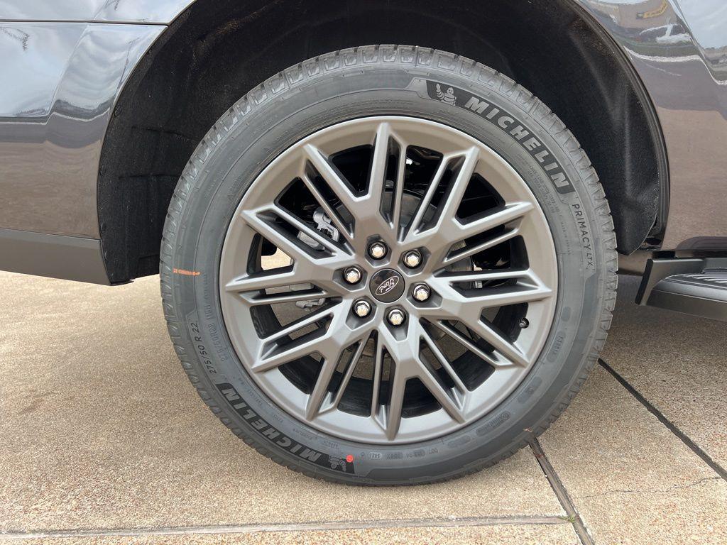 new 2026 Ford Expedition car, priced at $75,025