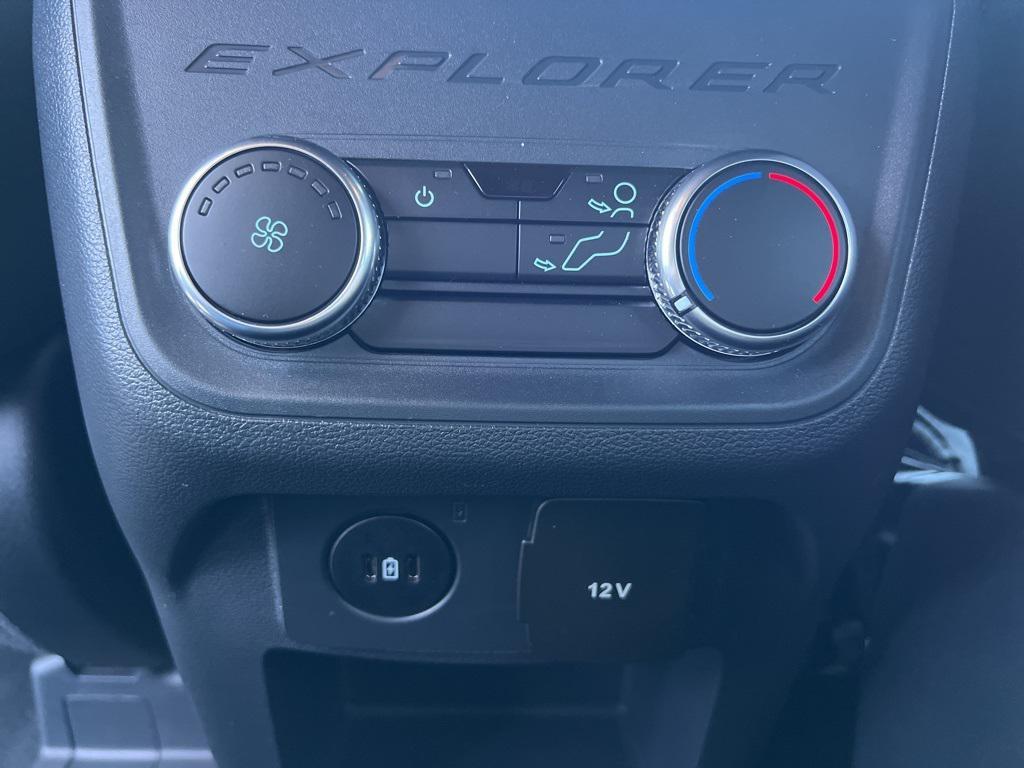 used 2025 Ford Explorer car, priced at $39,923