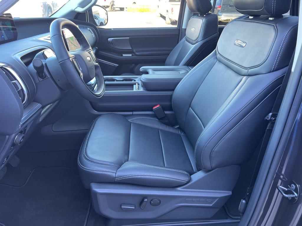 new 2025 Ford Expedition Max car, priced at $81,045