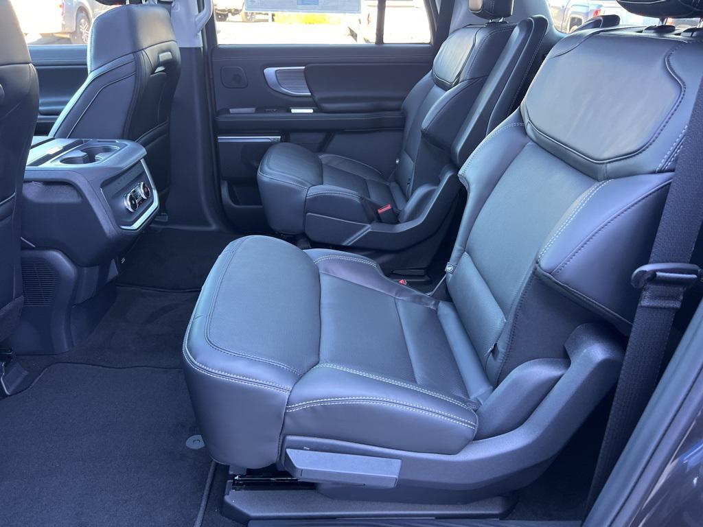 new 2025 Ford Expedition Max car, priced at $81,045