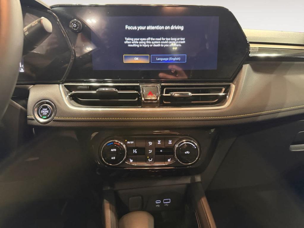 used 2025 Chevrolet TrailBlazer car, priced at $26,983