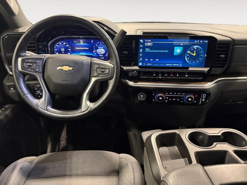 used 2024 Chevrolet Silverado 1500 car, priced at $34,985
