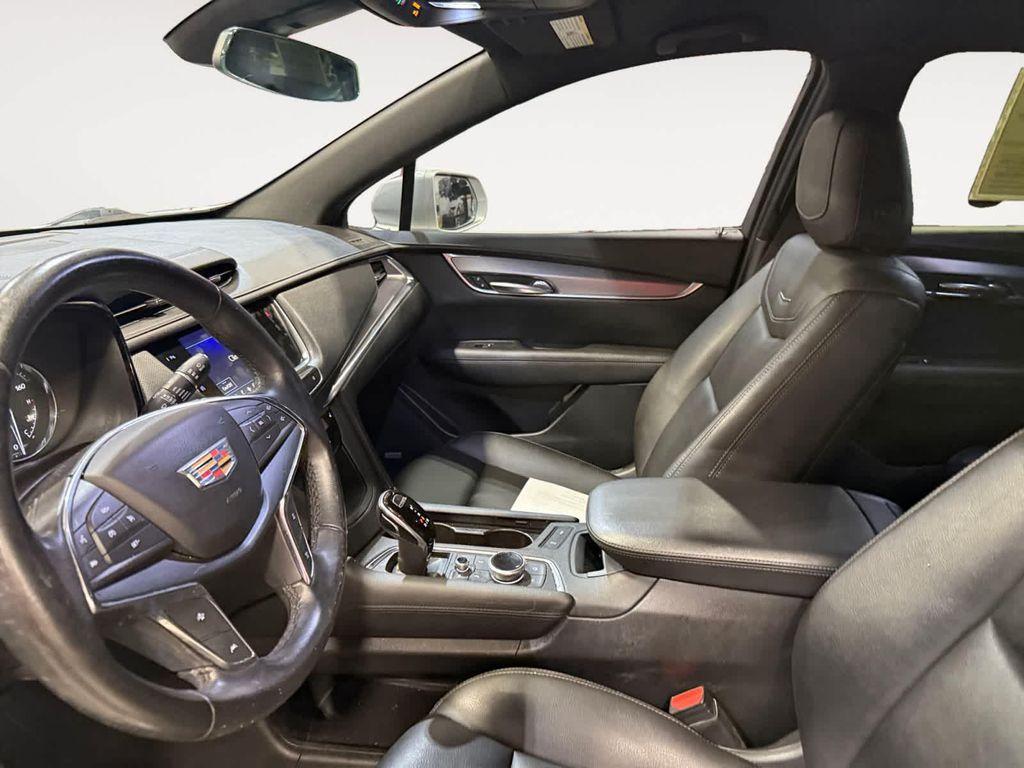 used 2020 Cadillac XT5 car, priced at $18,699