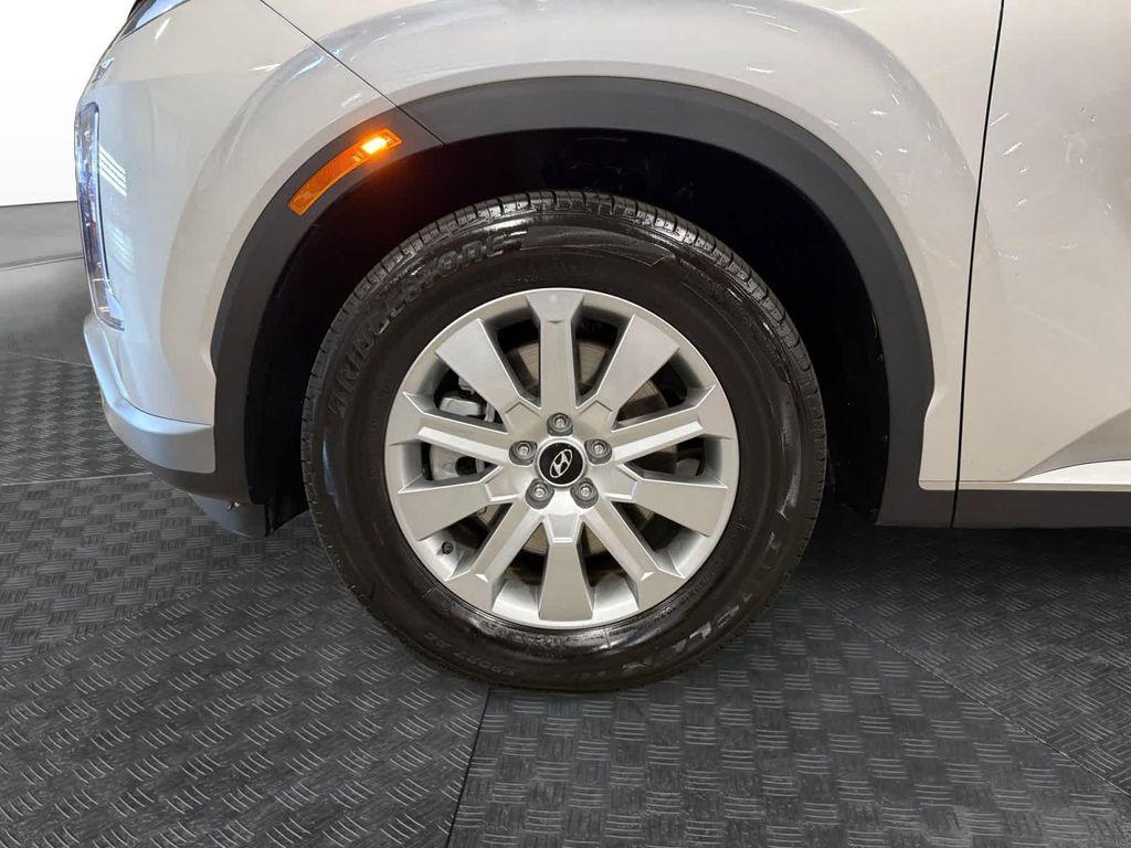 used 2025 Hyundai Palisade car, priced at $35,633