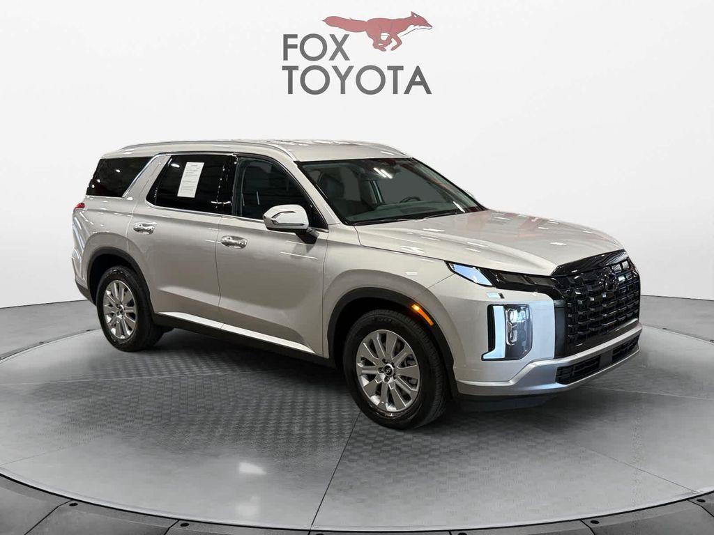 used 2025 Hyundai Palisade car, priced at $35,633