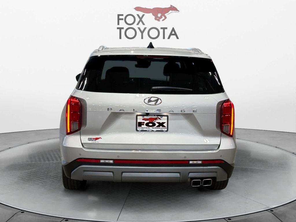used 2025 Hyundai Palisade car, priced at $35,633