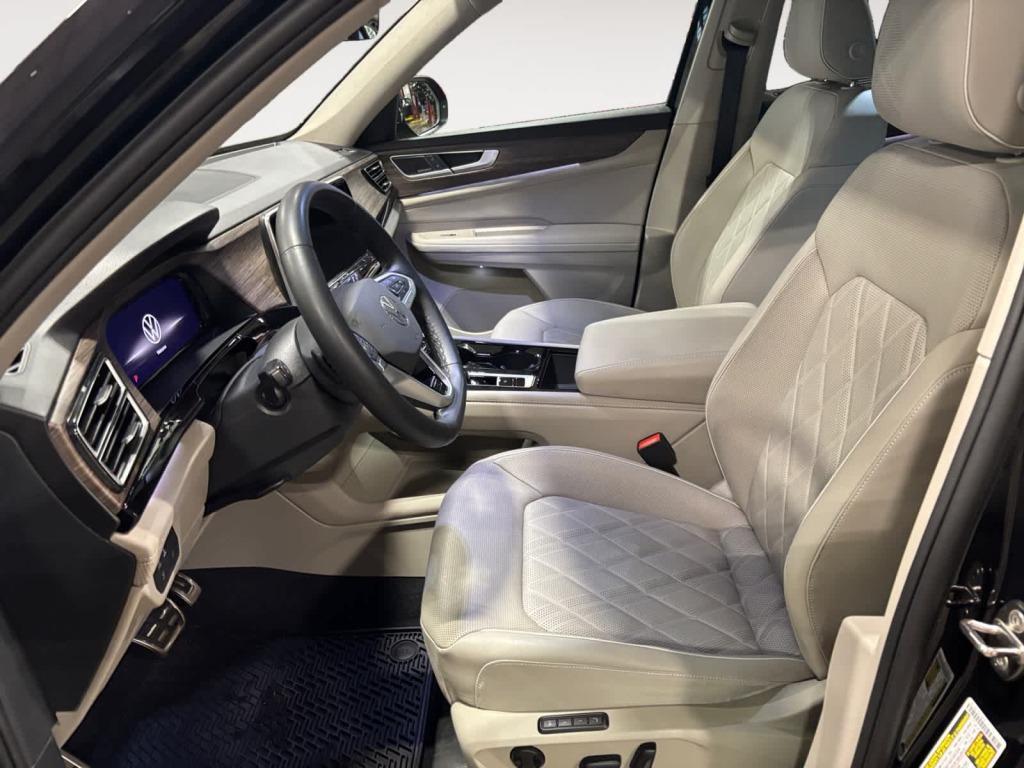 used 2025 Volkswagen Atlas car, priced at $42,579