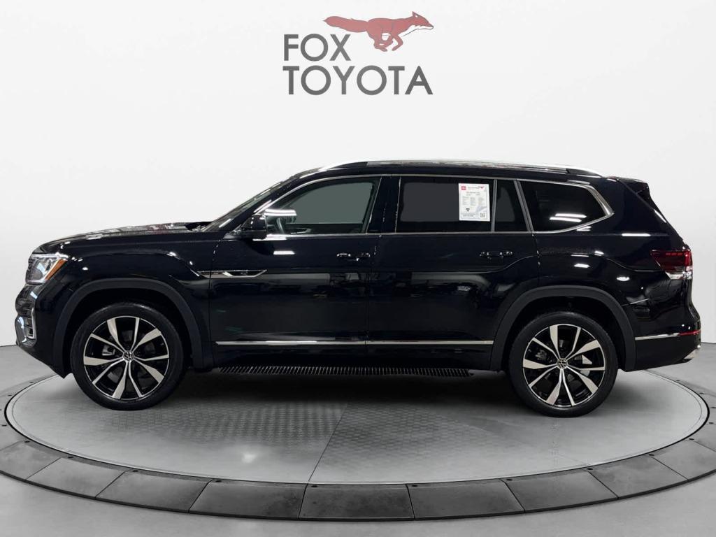 used 2025 Volkswagen Atlas car, priced at $42,579