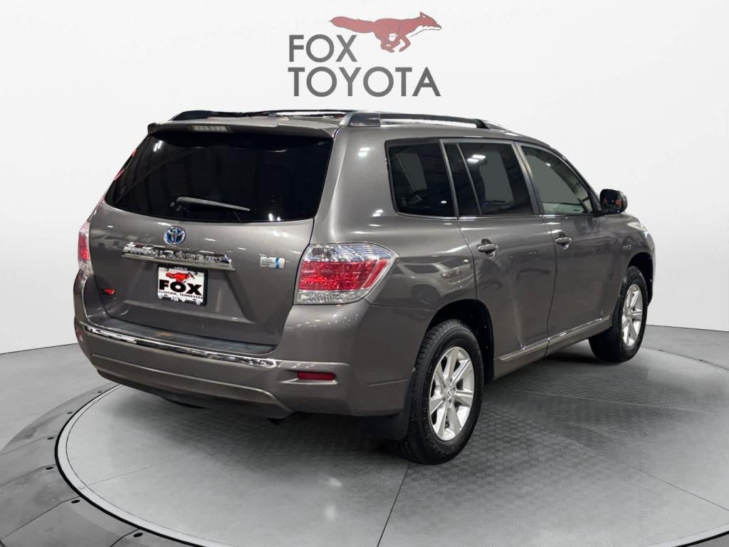 used 2012 Toyota Highlander Hybrid car, priced at $11,845