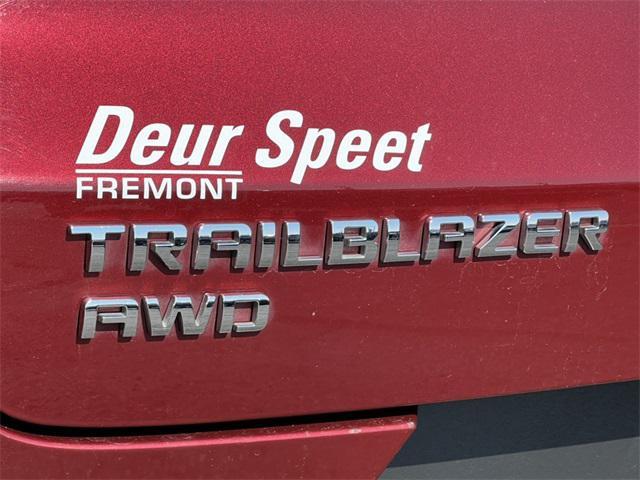 used 2025 Chevrolet TrailBlazer car, priced at $21,996