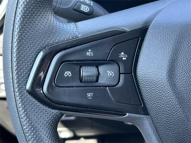 used 2025 Chevrolet TrailBlazer car, priced at $21,996