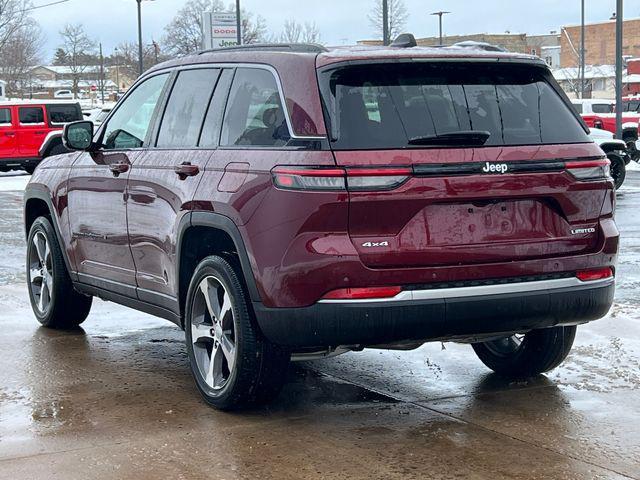 new 2026 Jeep Grand Cherokee car, priced at $47,990