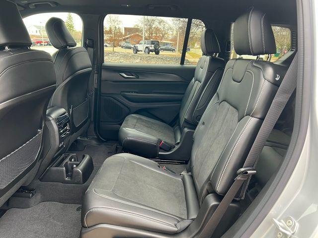 new 2025 Jeep Grand Cherokee L car, priced at $48,700