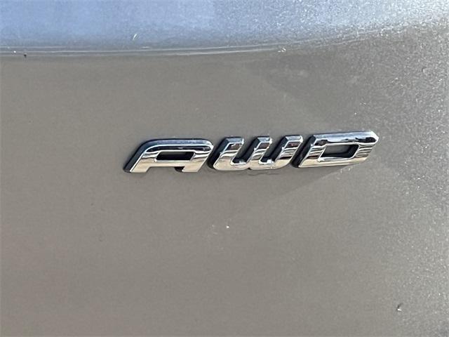 used 2024 Ford Edge car, priced at $22,993