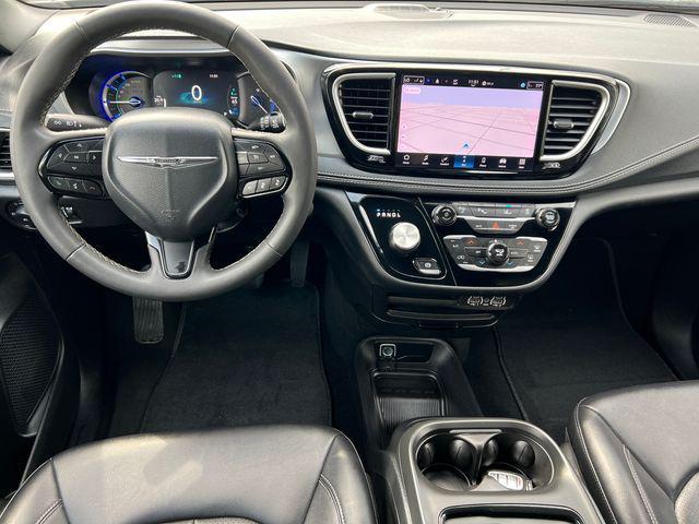 used 2024 Chrysler Pacifica Hybrid car, priced at $25,780